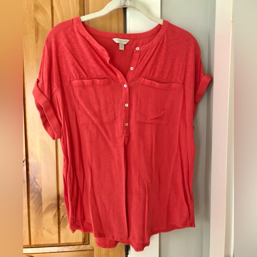 Lucky brand coral cap sleeve top tee